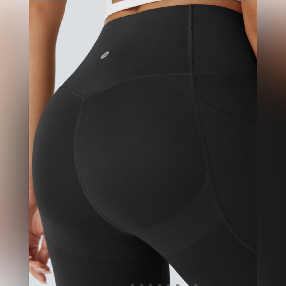 UltraSculpt SoCinched Hi Waisted Butt Lifting Tummy Ctrl Pocket Shaping Leggings